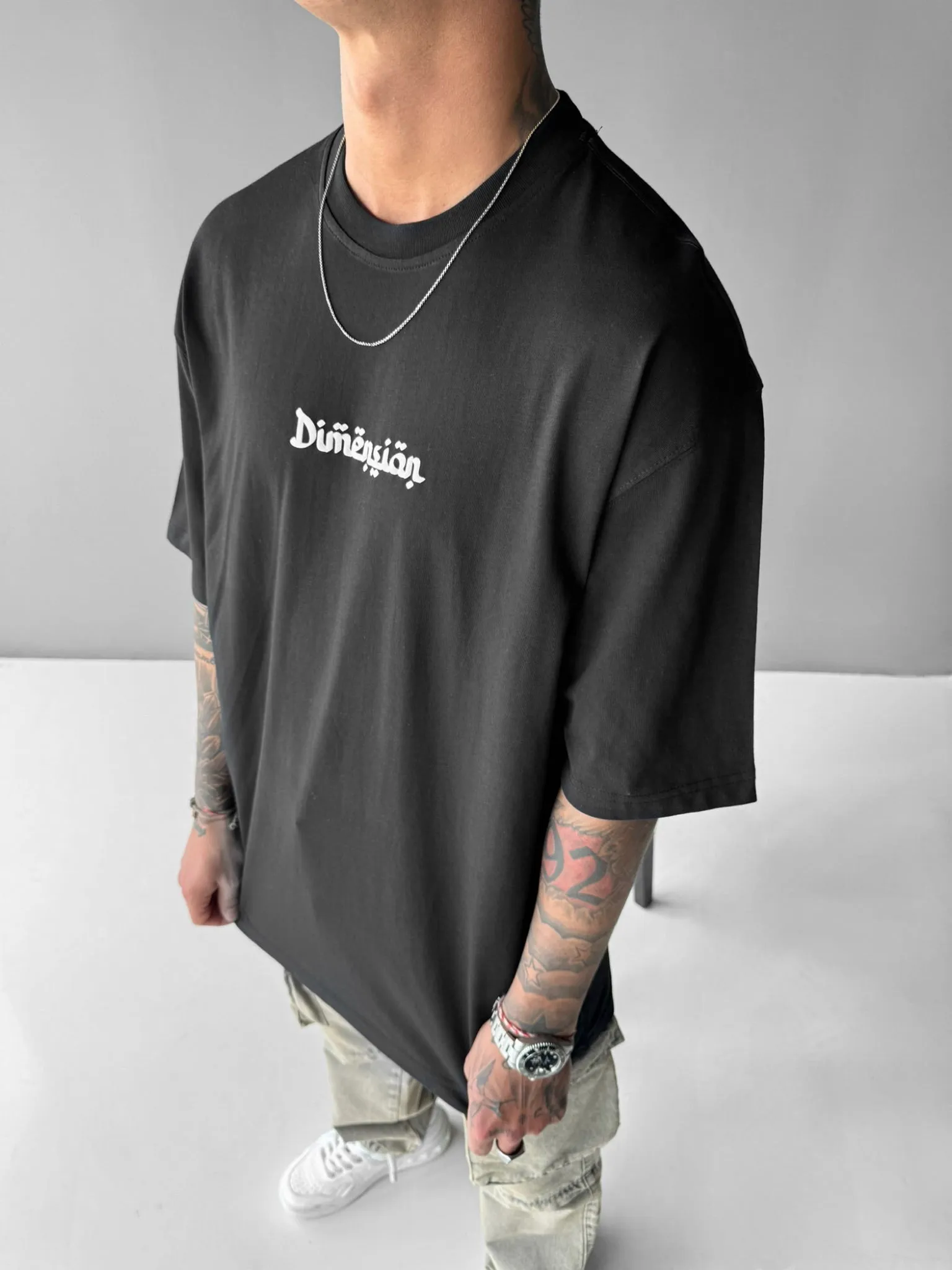 Oversize Dimenson T-shirt - Black and Brown